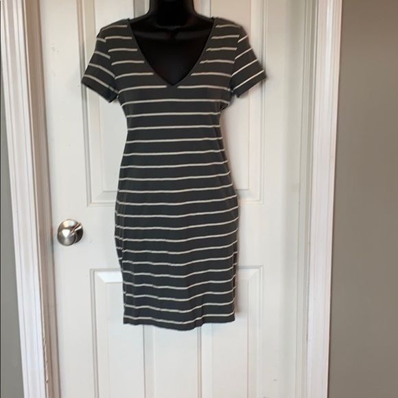 H&M Basic Striped Short-sleeve Dress